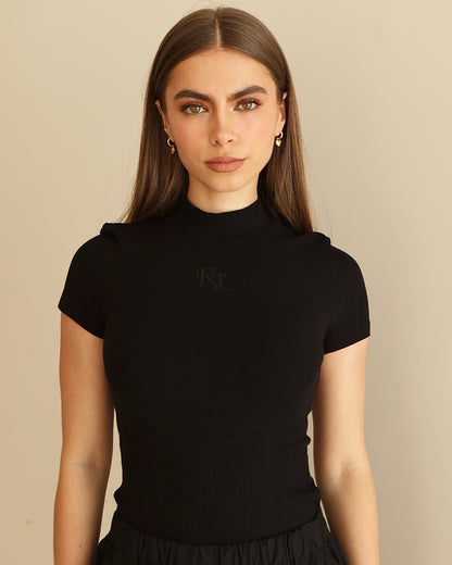 Onyx Tee