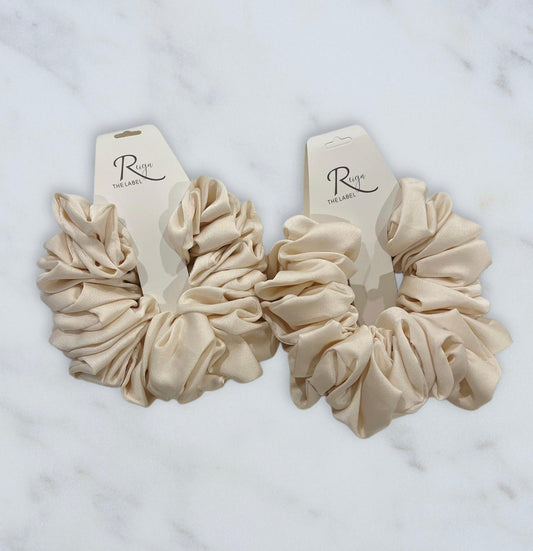 CEDAR SATIN SCRUNCHIE